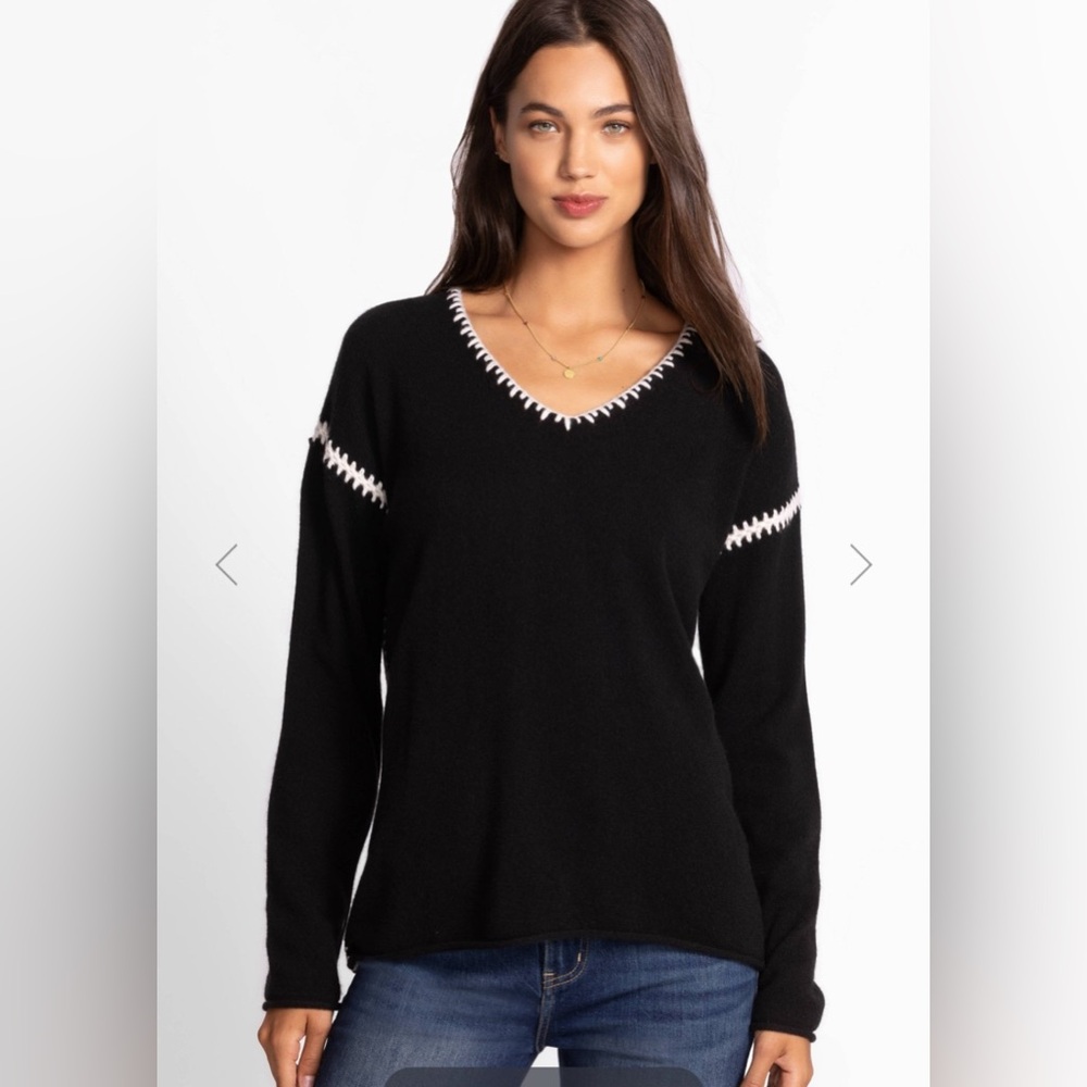 NWT Johnny Was V neck pullover